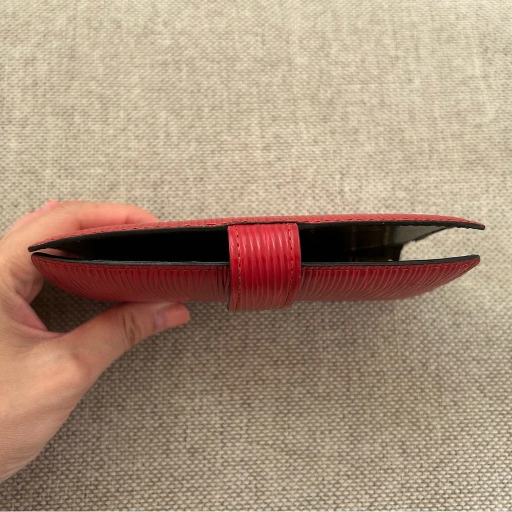 Louis Vuitton Red Epi Agenda PM